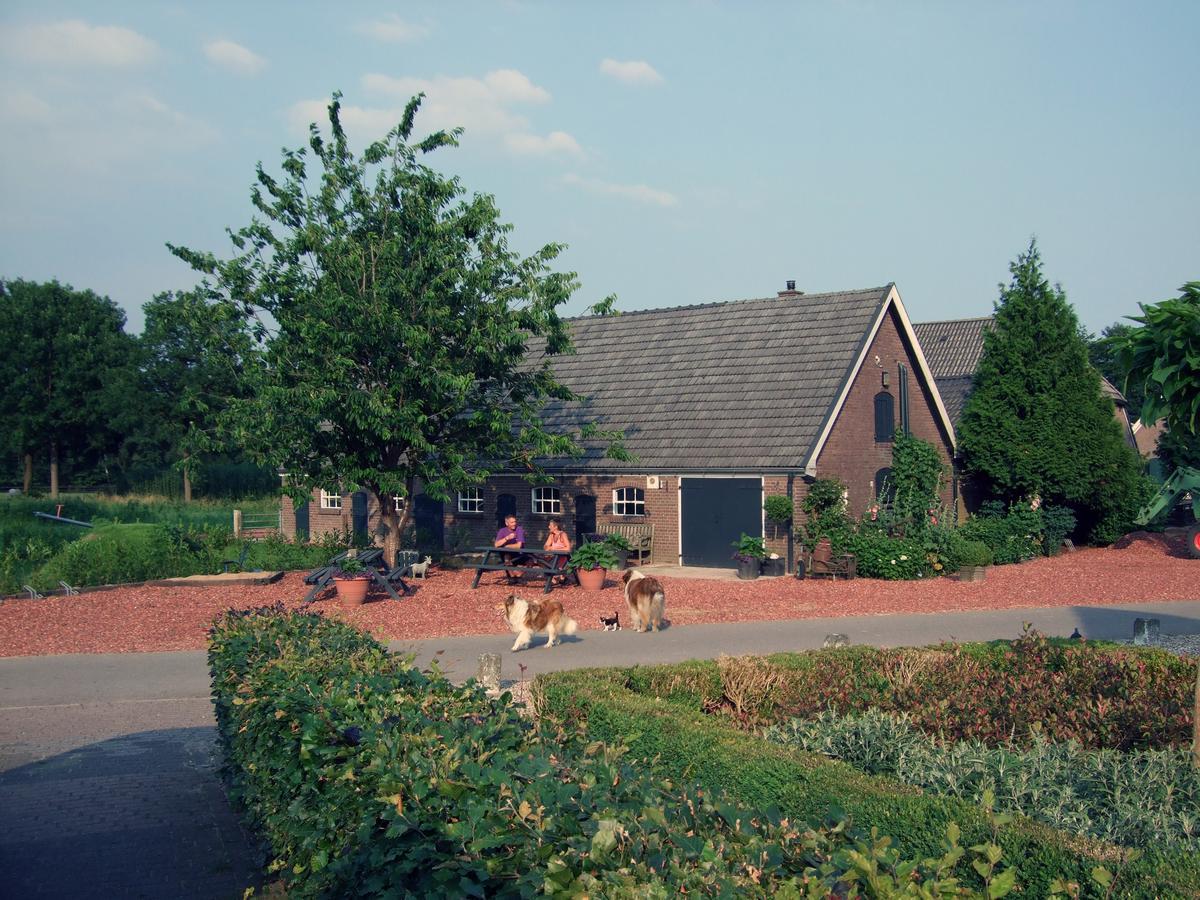 De Priesnitzhoeve Laag-Soeren Exterior photo